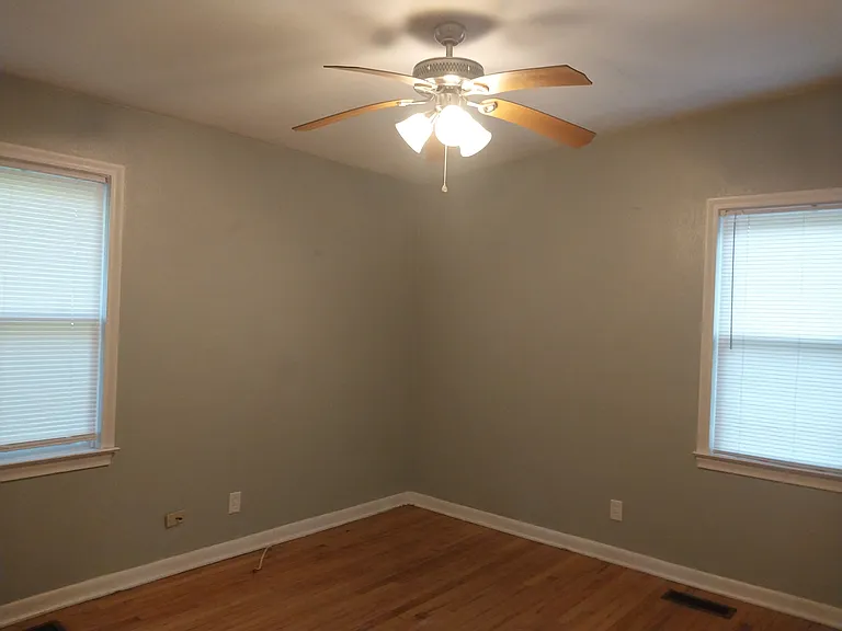 1634 Sharkey St — Photo 18