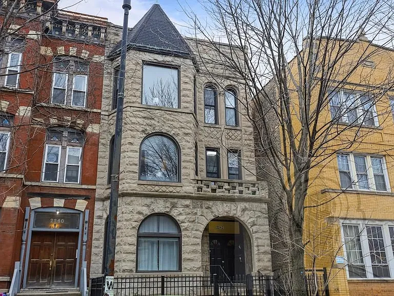 2242 N Halsted St #2 — Photo 2