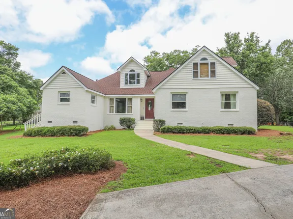 146 E Lakeview Dr, Milledgeville, GA 31061