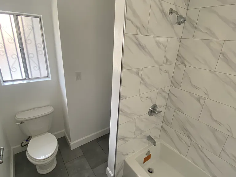 5274 1/2 Via San Delarro St — Photo 16