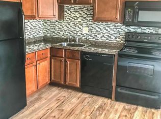 10064 Squire Meadows Dr APT 8, Saint Louis, MO 63123