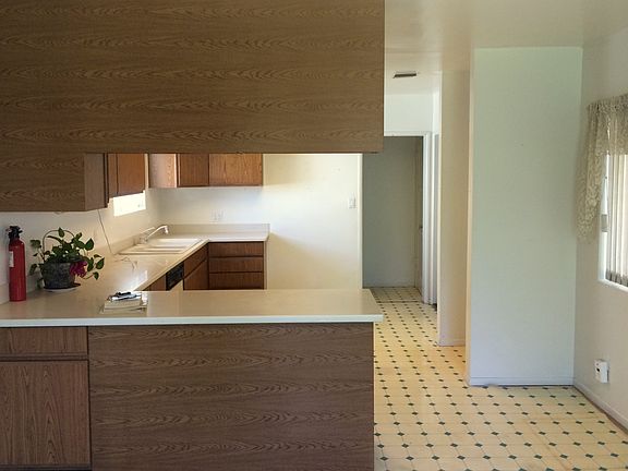 2nd image of 5603 Cochin Ave