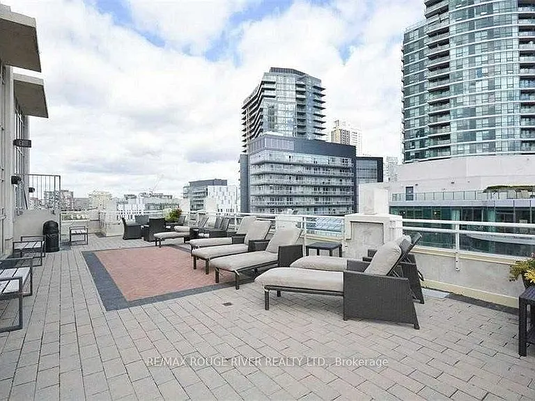 21 Grand Magazine St #915 — Photo 18