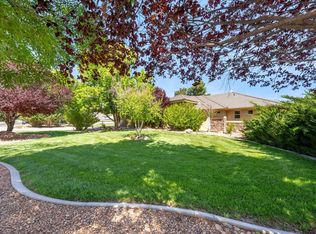 1112 W Sapphire Dr, Diamond Valley, UT 84770