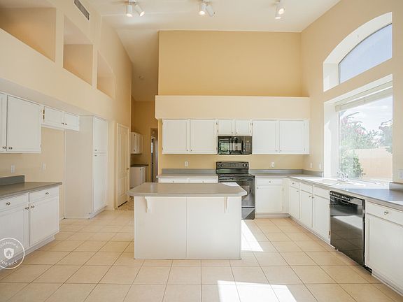 5th image of 5994 W Potter Dr