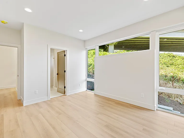 3018 SW Orleans St — Photo 10