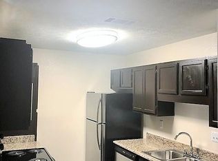 213 Autumn Ridge Trl, Roswell, GA 30076