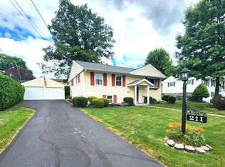 211 Scott Ln, Horseheads, NY 14845