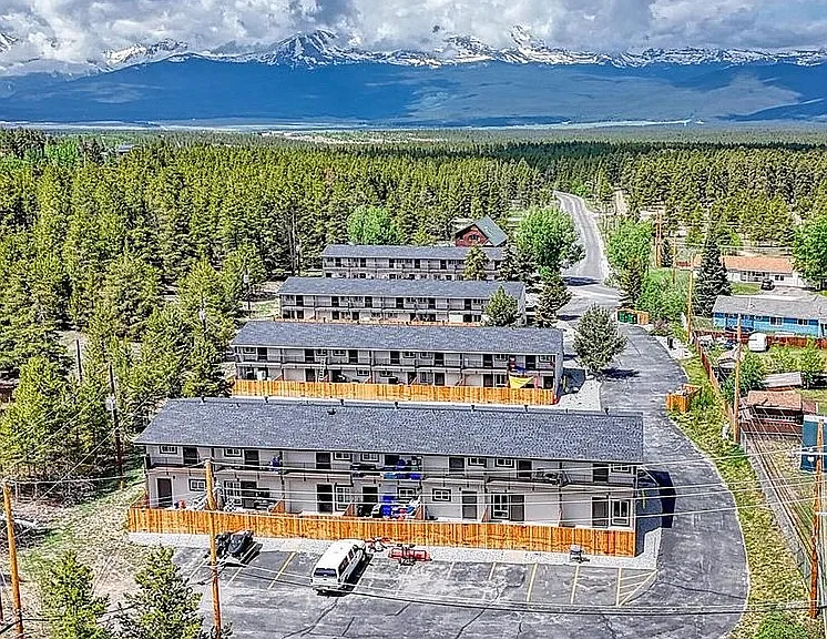 921 Mount Massive Dr — Photo 1