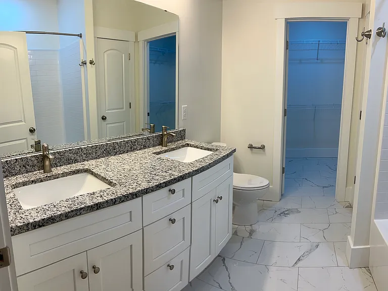 289 Zion Church Rd #B — Photo 9
