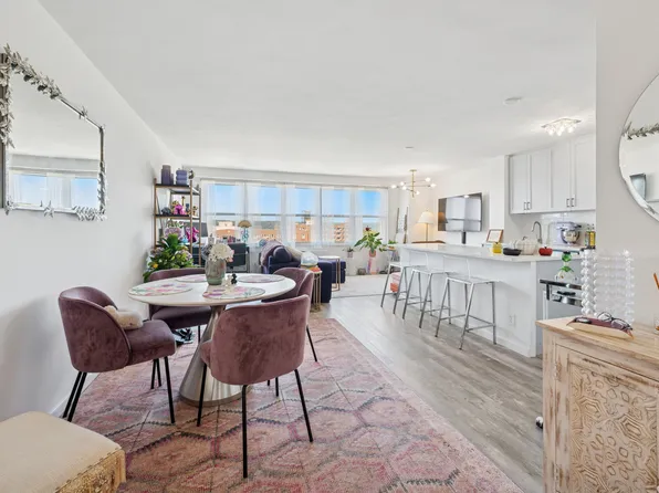 555 Kappock Street 18F image 1 of 12