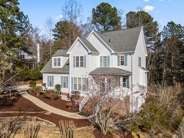 103 Bowers Ln, Cary, NC 27519