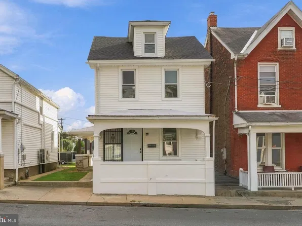 708 Locust St, Lebanon, PA 17042