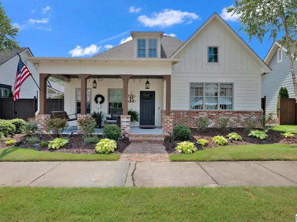 6539 Spring St, Trussville, AL 35173