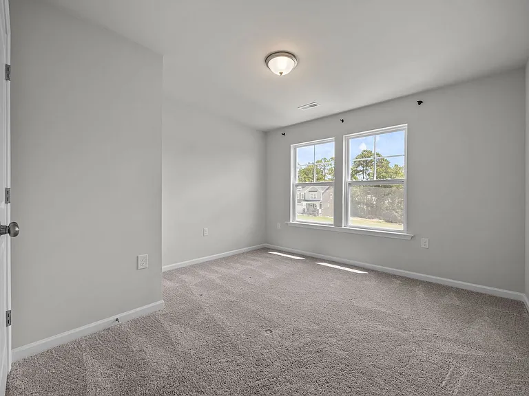 200 Beacon Hill Rd — Photo 33