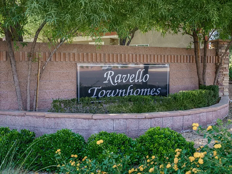 Ravello Townhomes — Photo 14