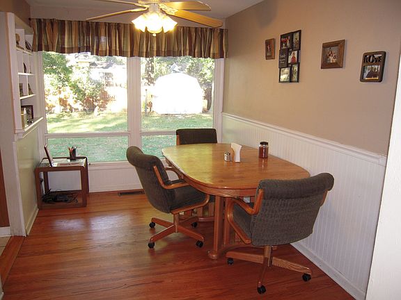 3rd image of 1332 Brookfield Dr