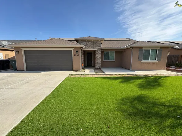 2132 E Sweet Ave, Visalia, CA 93292