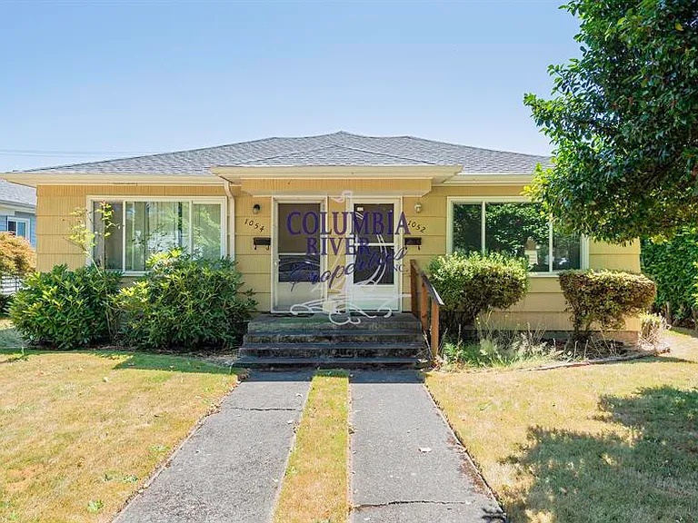 1052 16th Ave — Photo 1