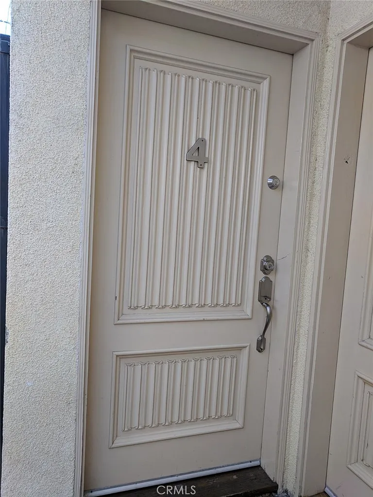 3 bed, 1410 sqft, $4,500 — Photo 2
