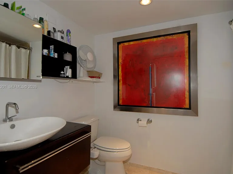 600 NE 36th St #1212 — Photo 21