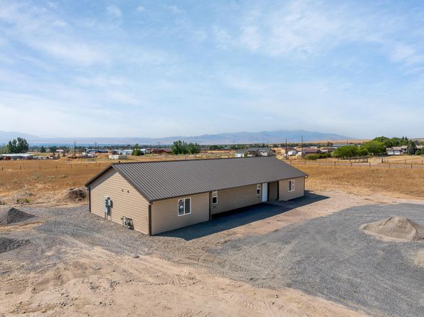 4 Britton Way