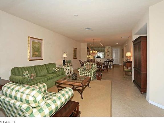 5th image of 4864 Hampshire Ct APT 205
