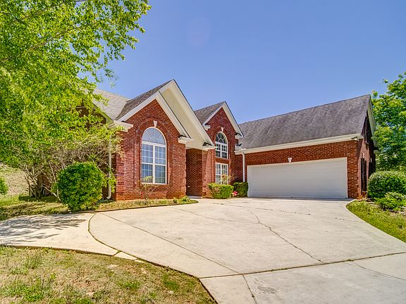 2nd image of 2490 Weatherstone Cir SE