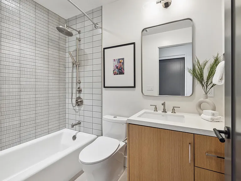 16 Oak Shore Dr — Photo 54