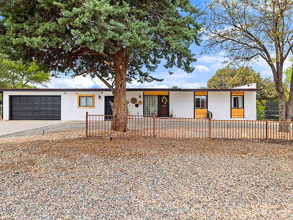 3rd image of 3010 PLEASANT VALLEY Circle