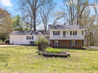 1101 Driftwood Dr, Siler City, NC 27344