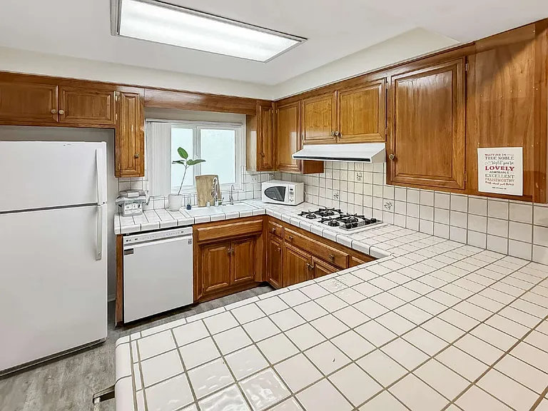 26827 Circle Of The Oaks — Photo 3
