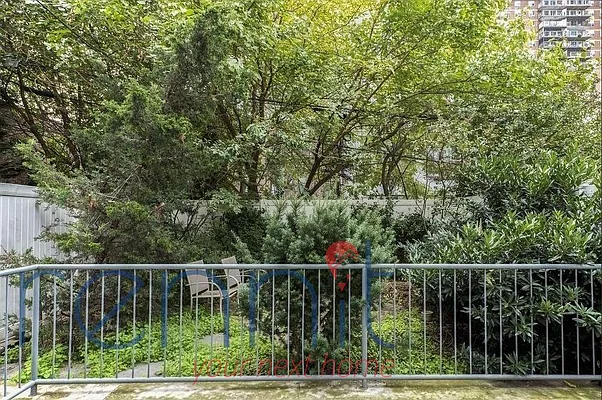 Rented by Rennit Inc. | media 44