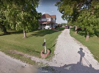 6328 Pleasant View Rd, Blue Mound, IL 62513