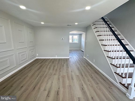 3rd image of 7030 Kindred St