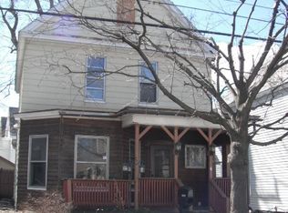 1006 Forest Rd, Schenectady, NY 12303