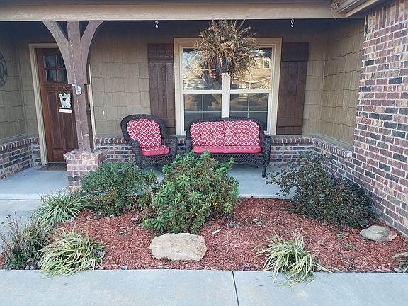 2nd image of 14500 Eagle Dr