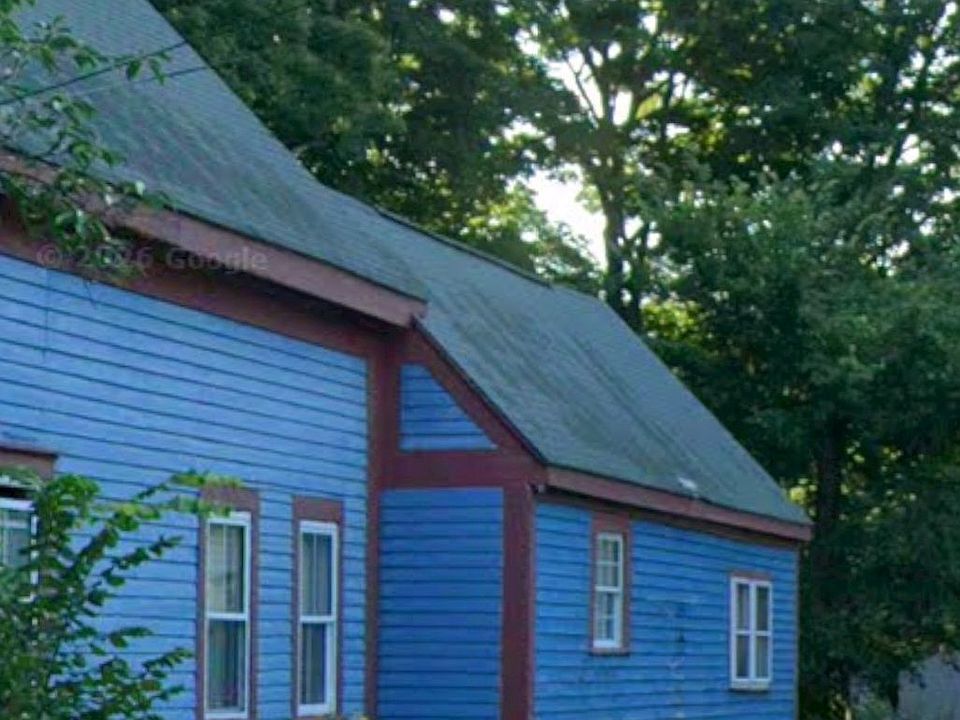 2nd image of 108 Washington St