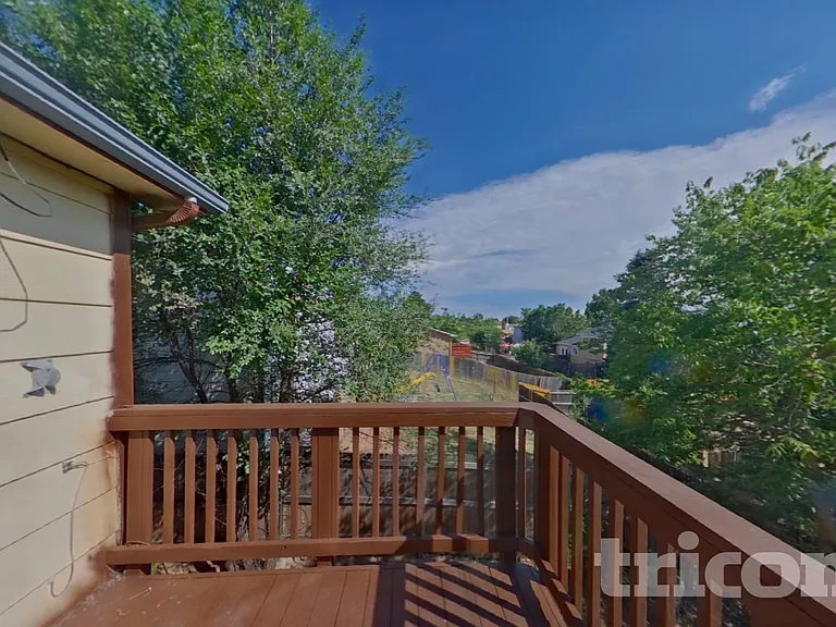 1046 W Nolte Dr — Photo 14