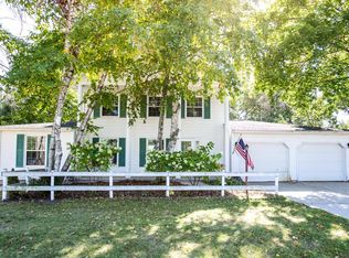 2441 Matchwood Ln, Green Bay, WI 54304