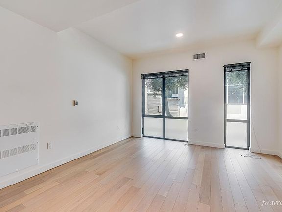 3rd image of 915 Minna St #101A