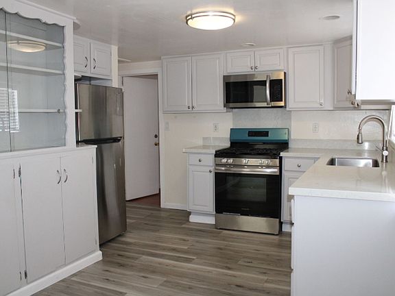 3rd image of 2846 20th St