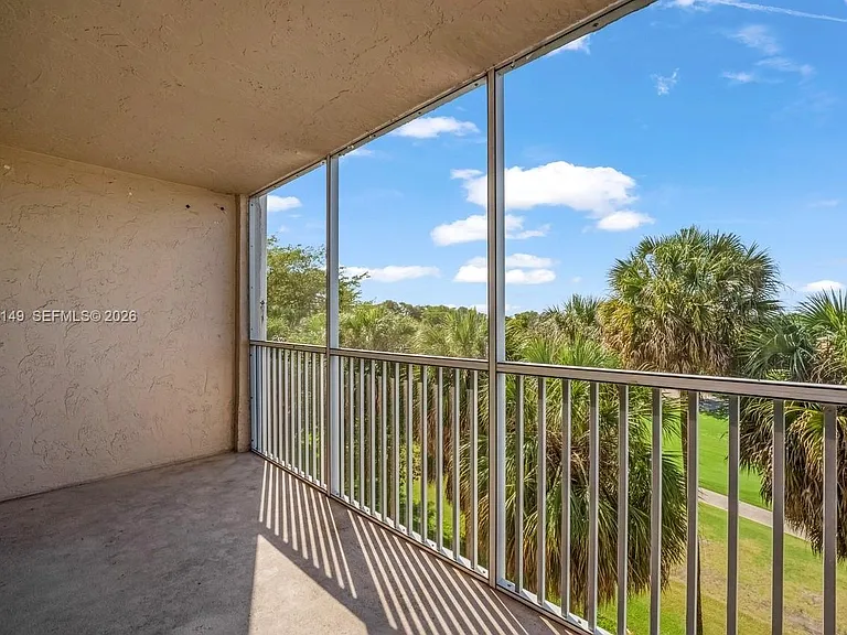 250 Jacaranda Dr #508 — Photo 28