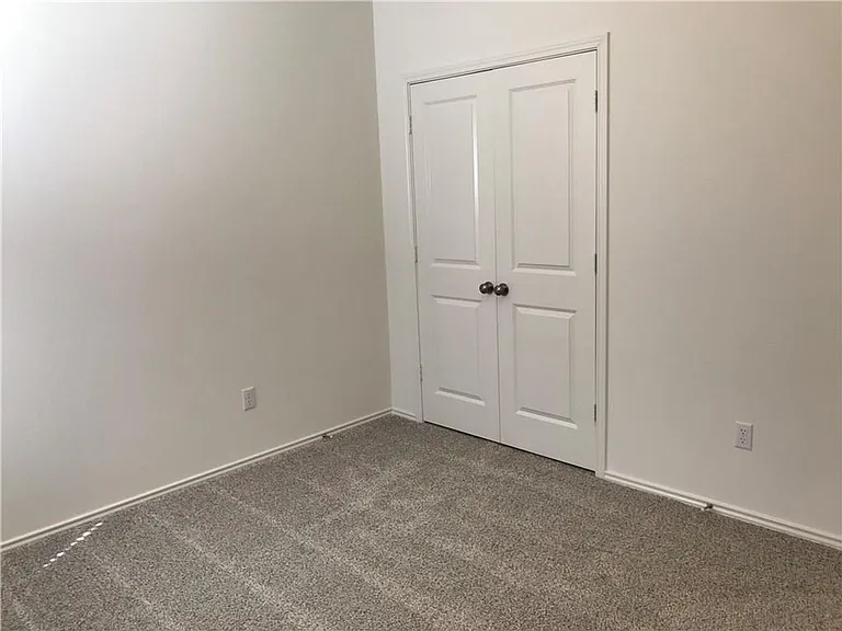 720 Mallow Rd — Photo 18