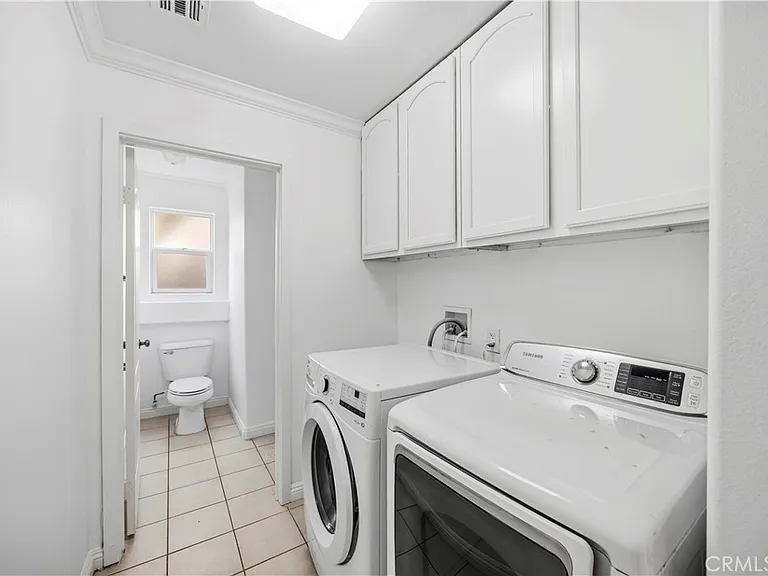 19115 Breckelle St — Photo 11
