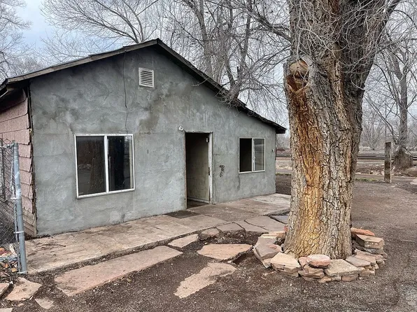 47230 3rd St, Ash Fork, AZ 86320