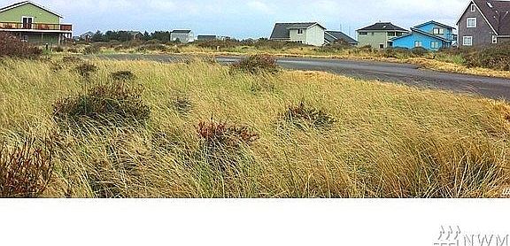 2nd image of 1354 Ocean Shores Blvd SW