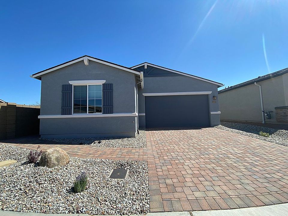 1st image of 6285 Goldfinch Dr