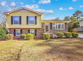 5218 Cooper Rd, Fayetteville, NC 28311