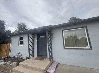 706 Airlane Ave, Pueblo, CO 81005